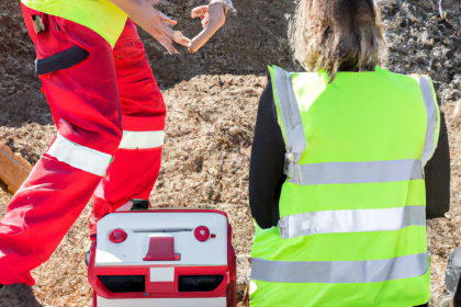 massage cardiaque sur un chantier